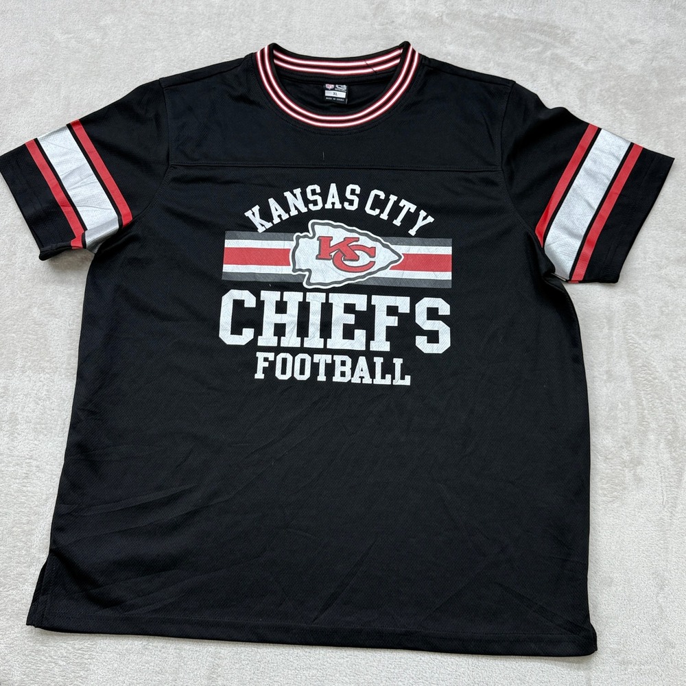 NFL Ultra Game Jersey Shirt Men XL Black Kansas City Chiefs Football Graphic NFL